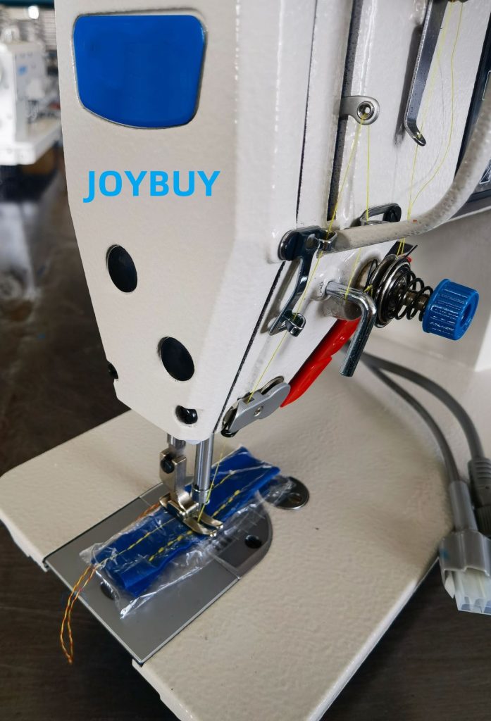 Lockstitch sewing machine